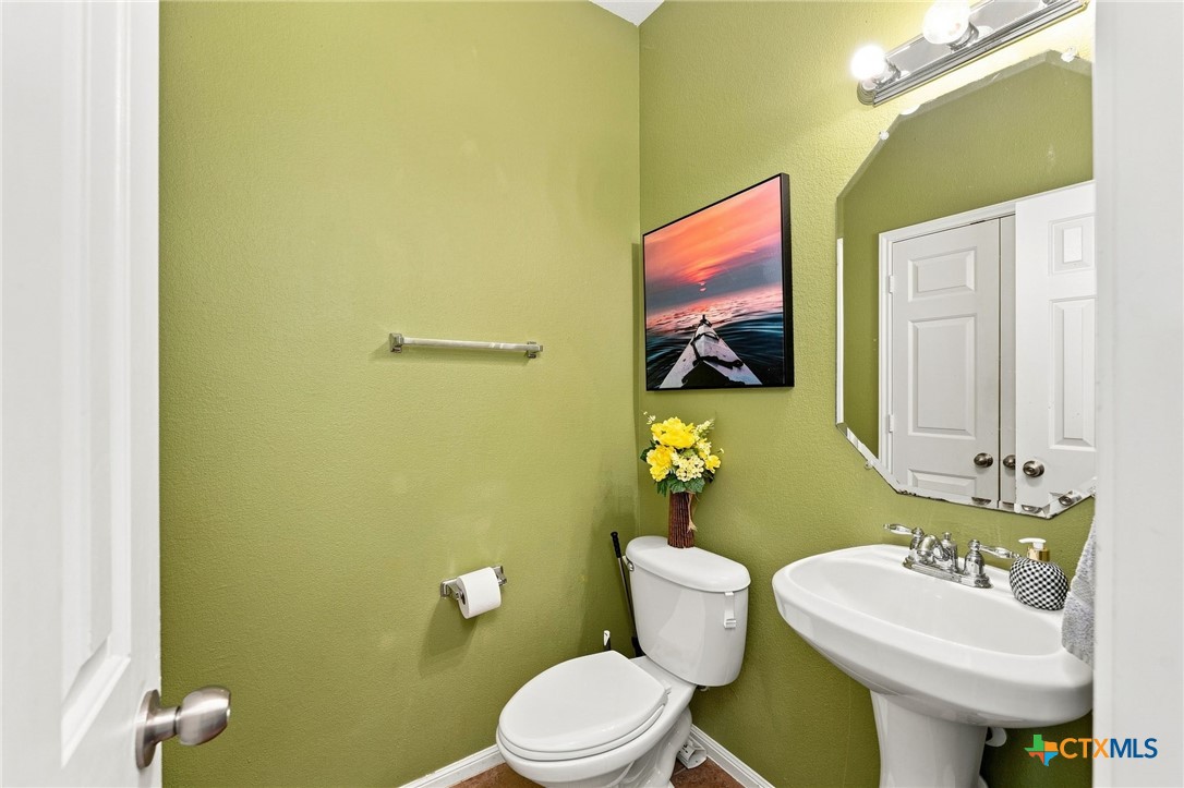 main property photo 16