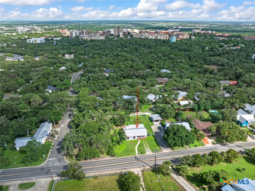 main property photo 19