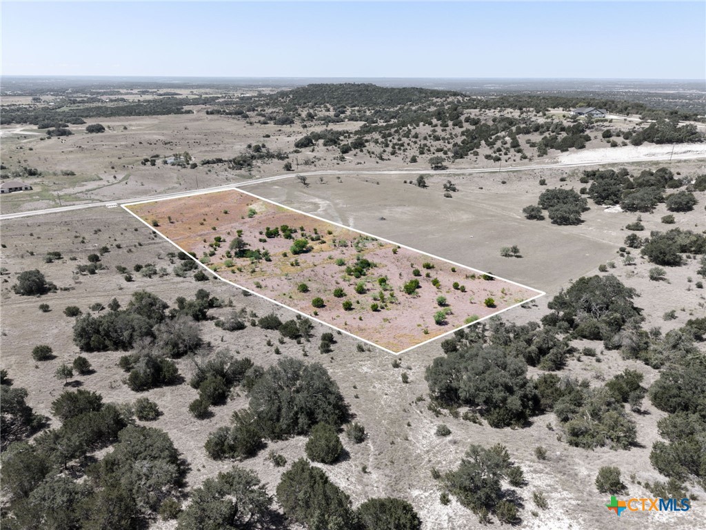 main property photo 11
