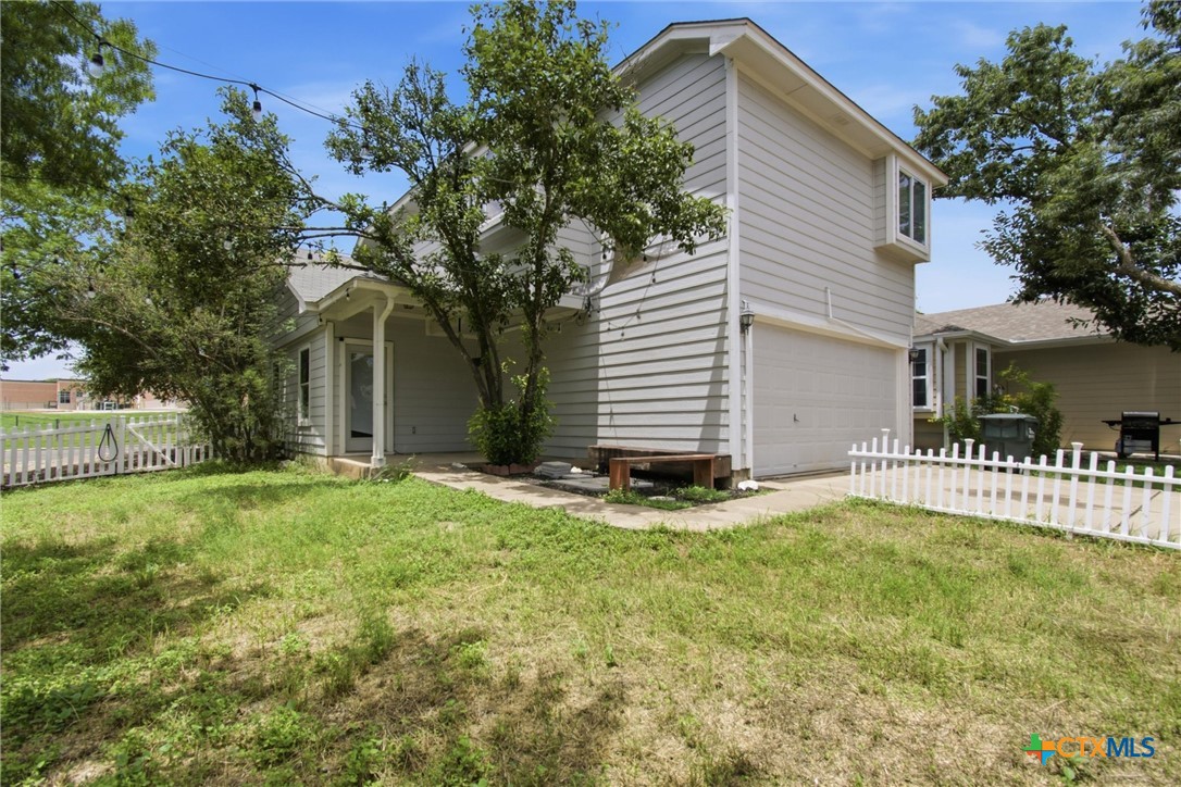 main property photo 26
