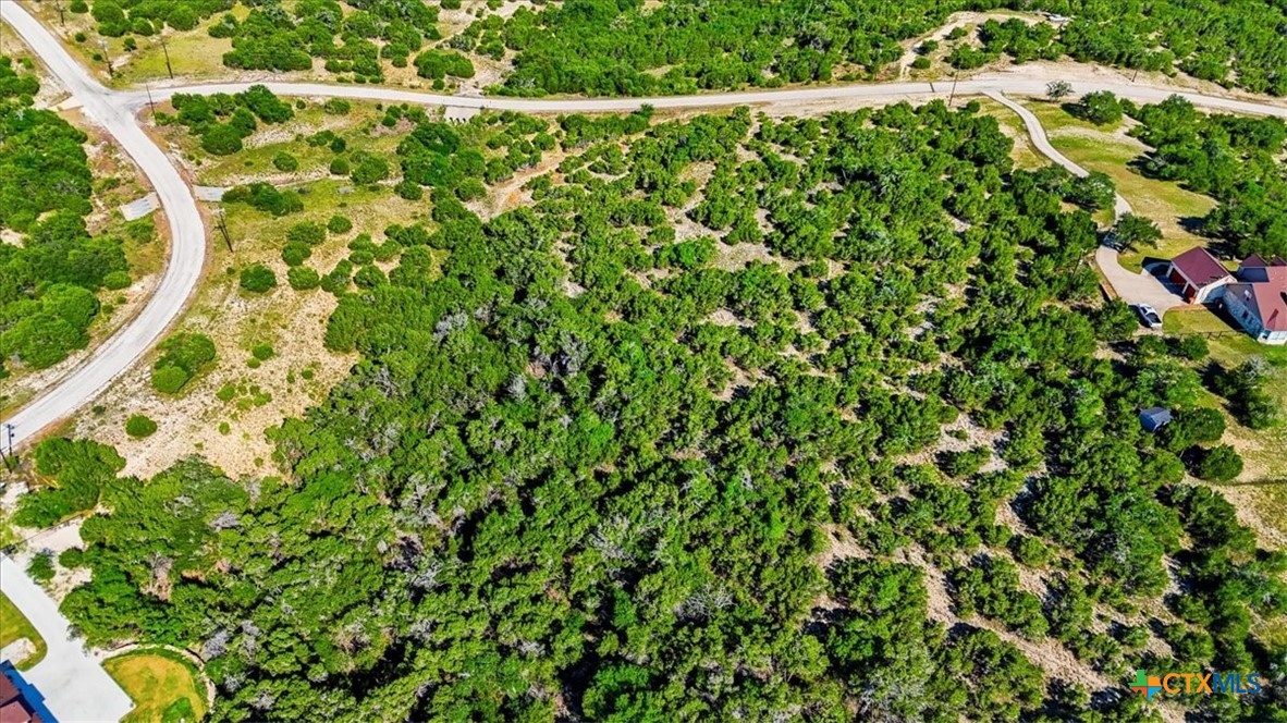 main property photo 10