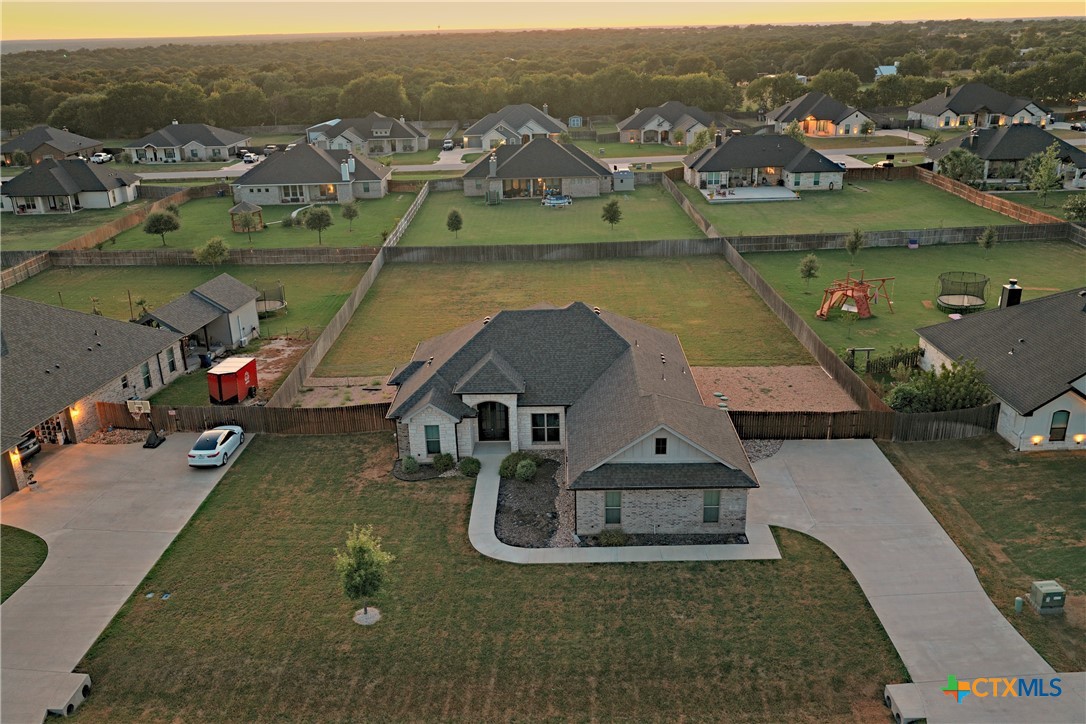 main property photo 36