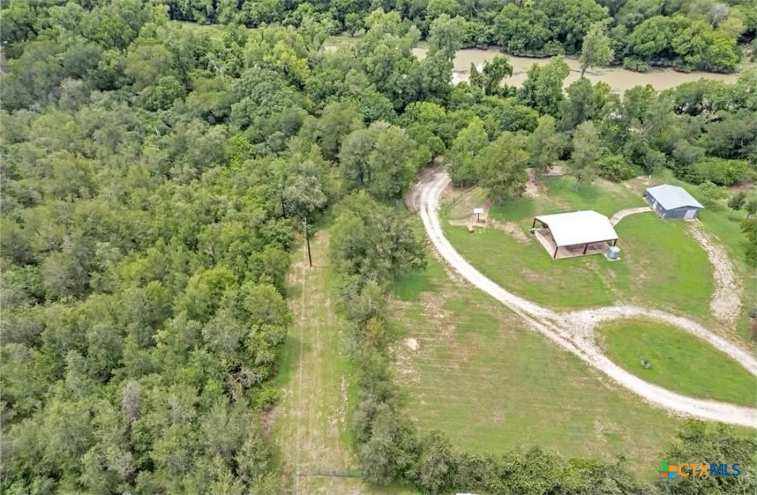 main property photo 30