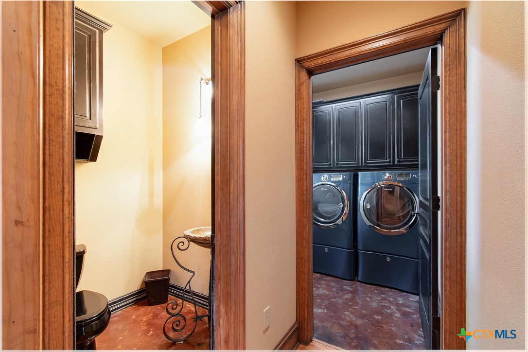 main property photo 34