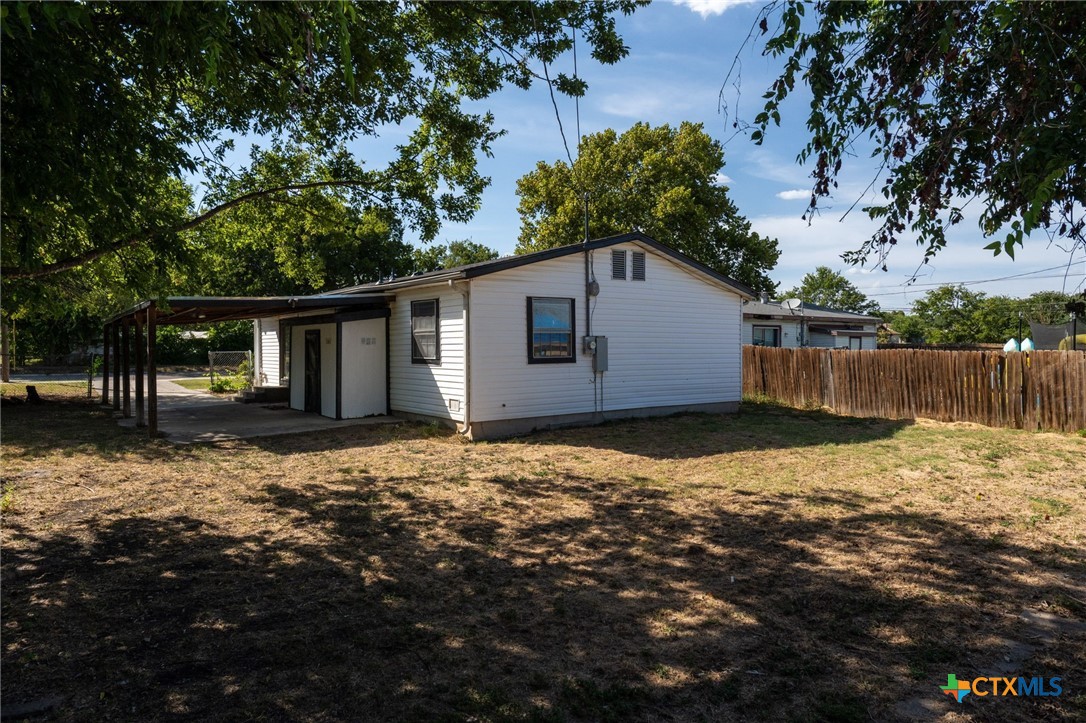 main property photo 20