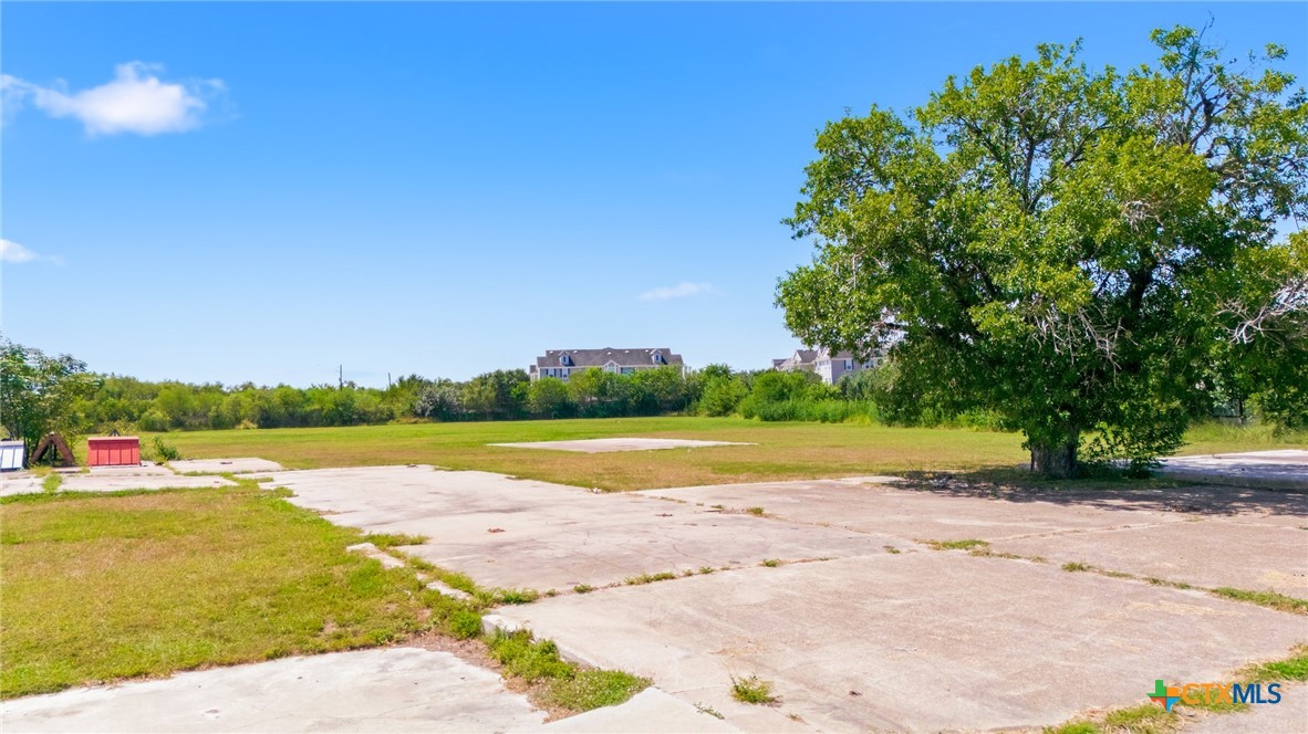 main property photo 8