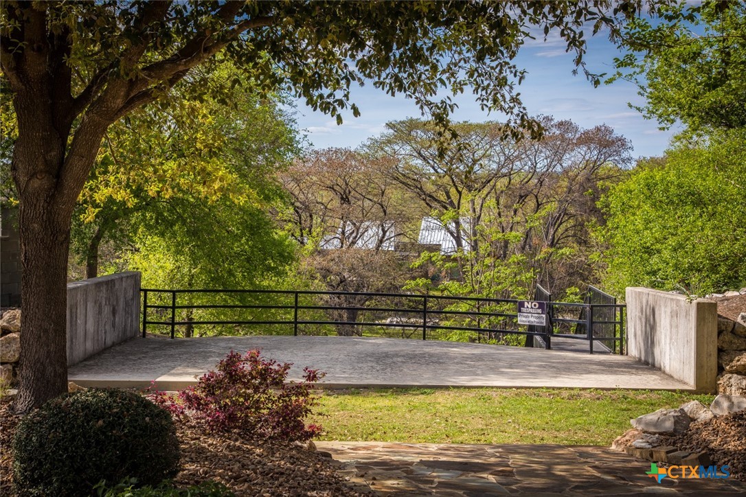 main property photo 42