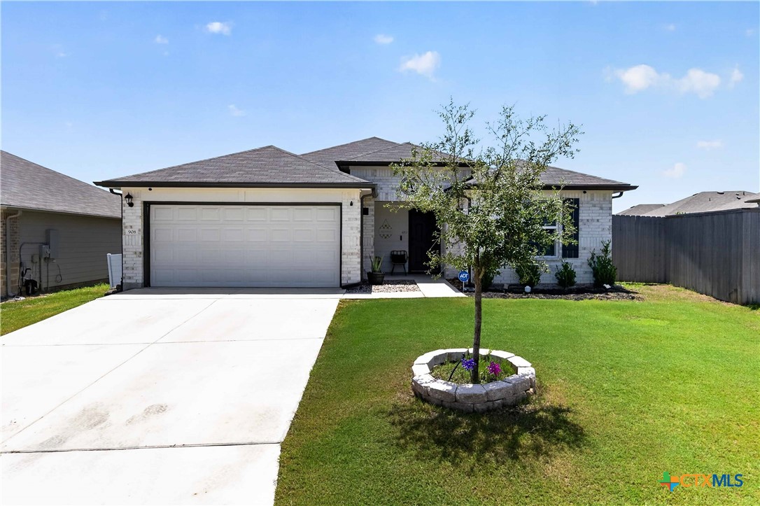 main property photo 35