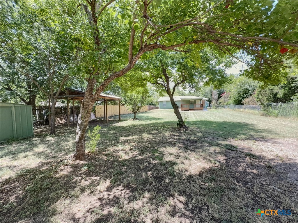 main property photo 8