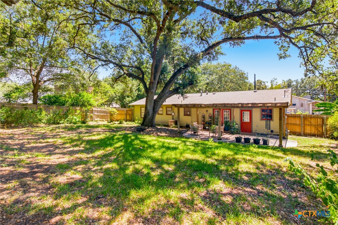 main property photo 19