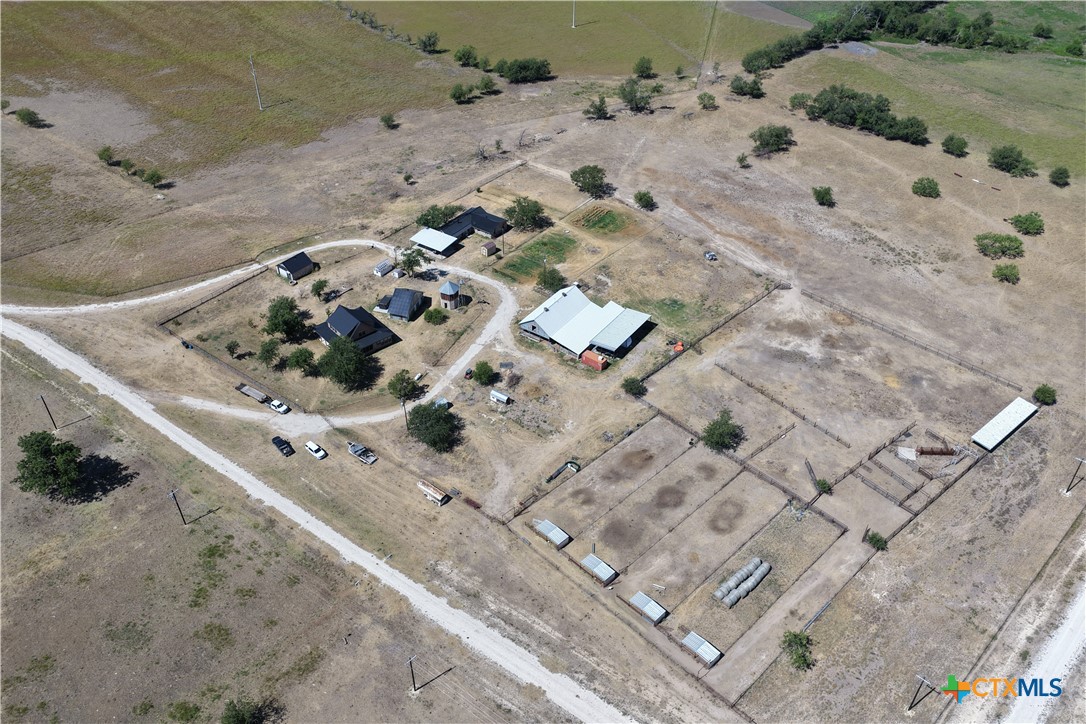 main property photo 37