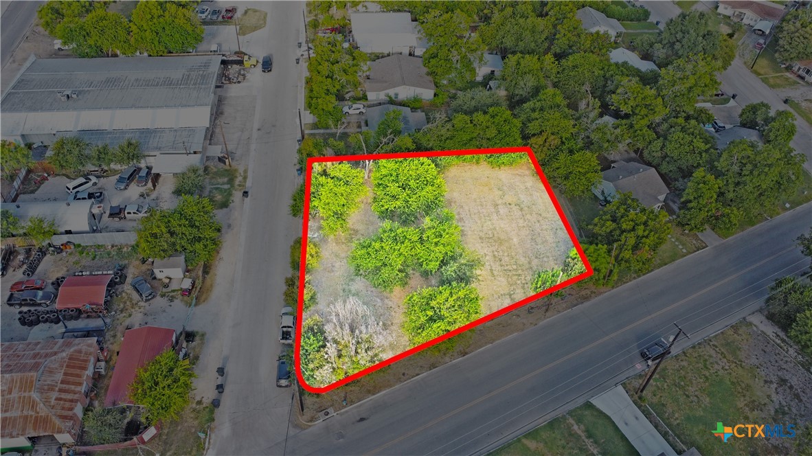 main property photo 6