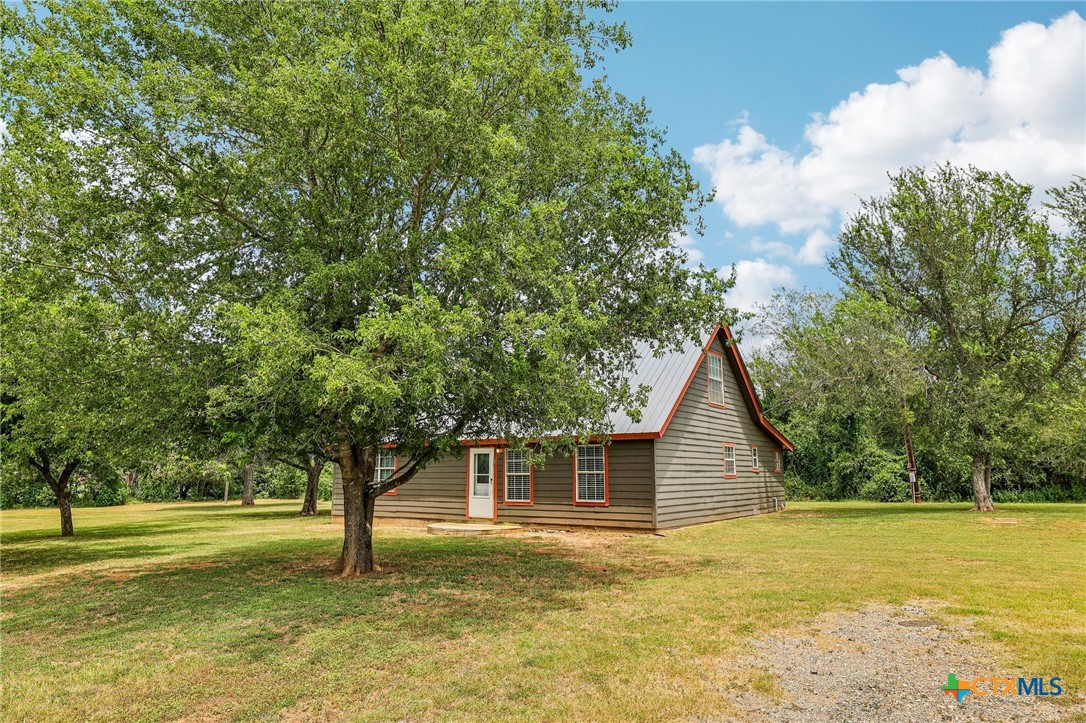 main property photo 5