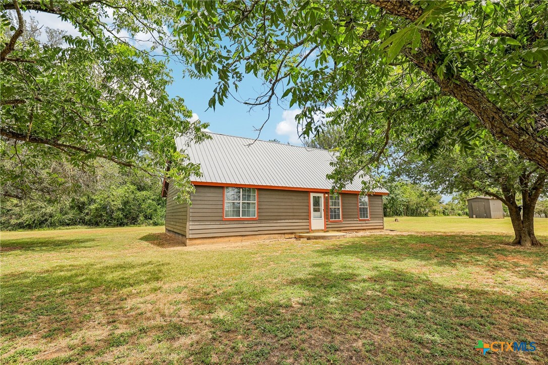 main property photo 6