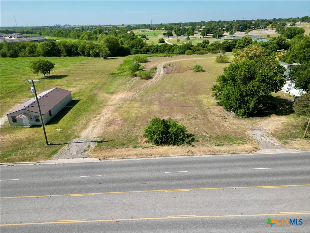 main property photo 12