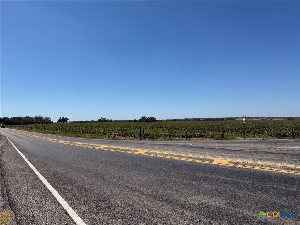 main property photo 10