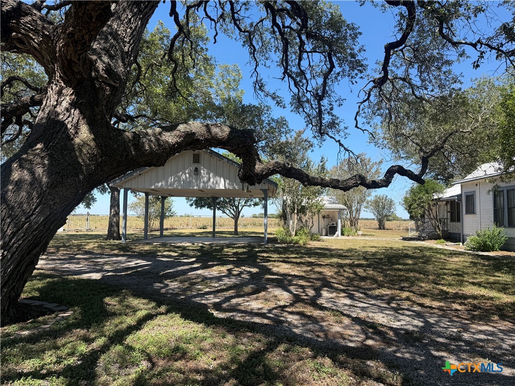 main property photo 6