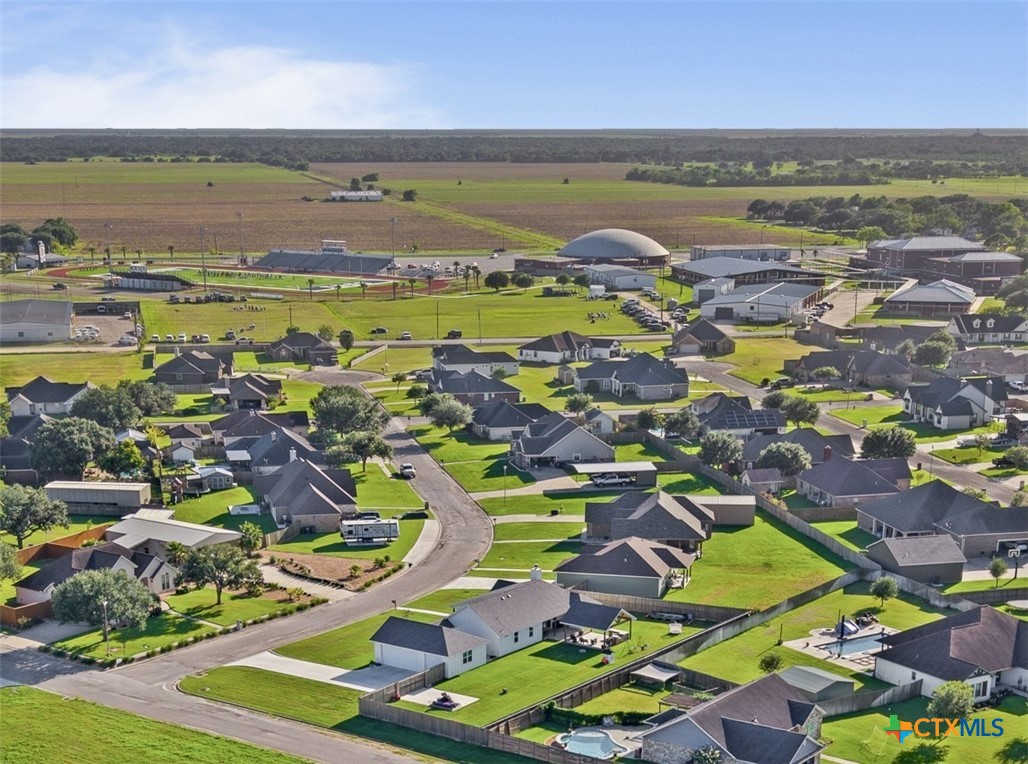 main property photo 43