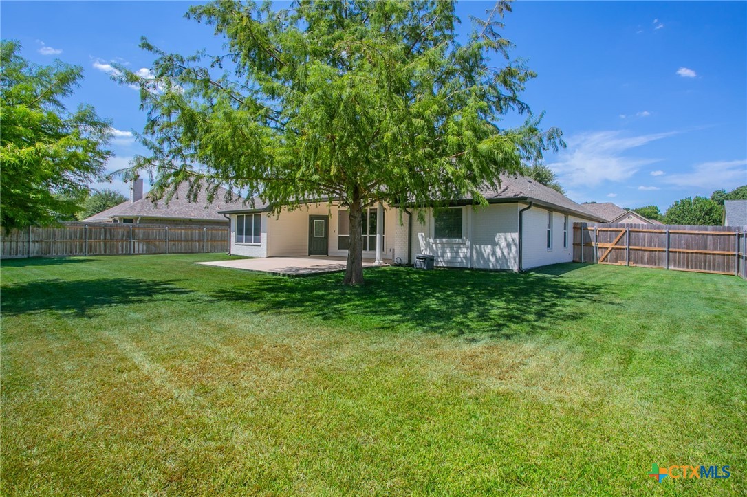 main property photo 23