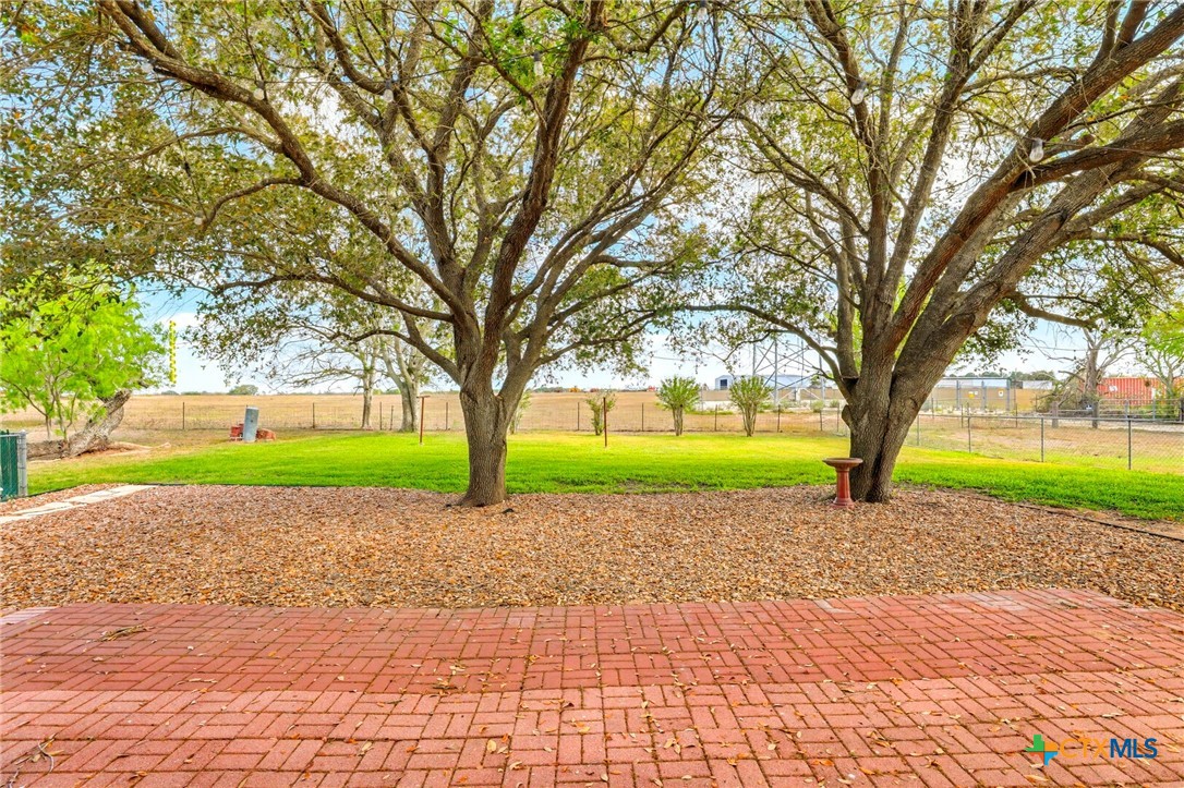 main property photo 37