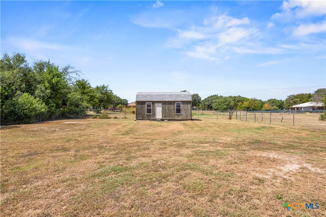 main property photo 33