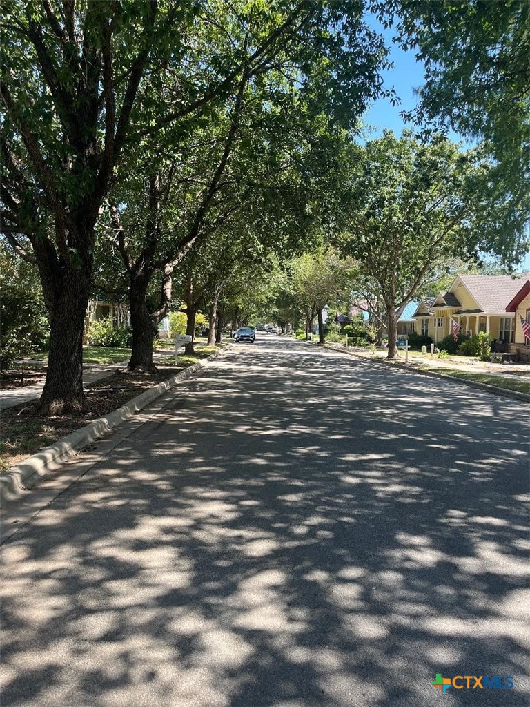 main property photo 9