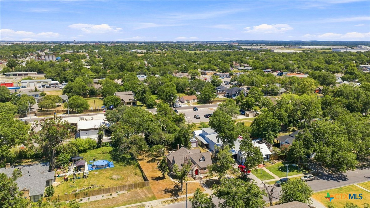 main property photo 39