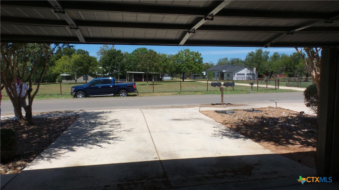 main property photo 19