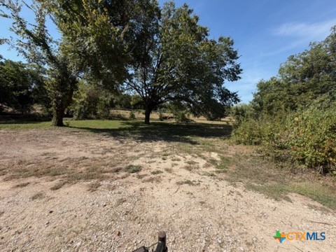 main property photo 40
