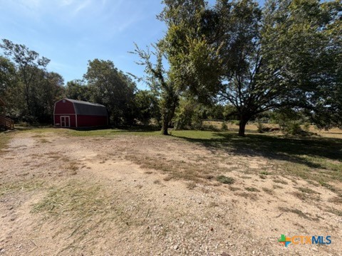 main property photo 41