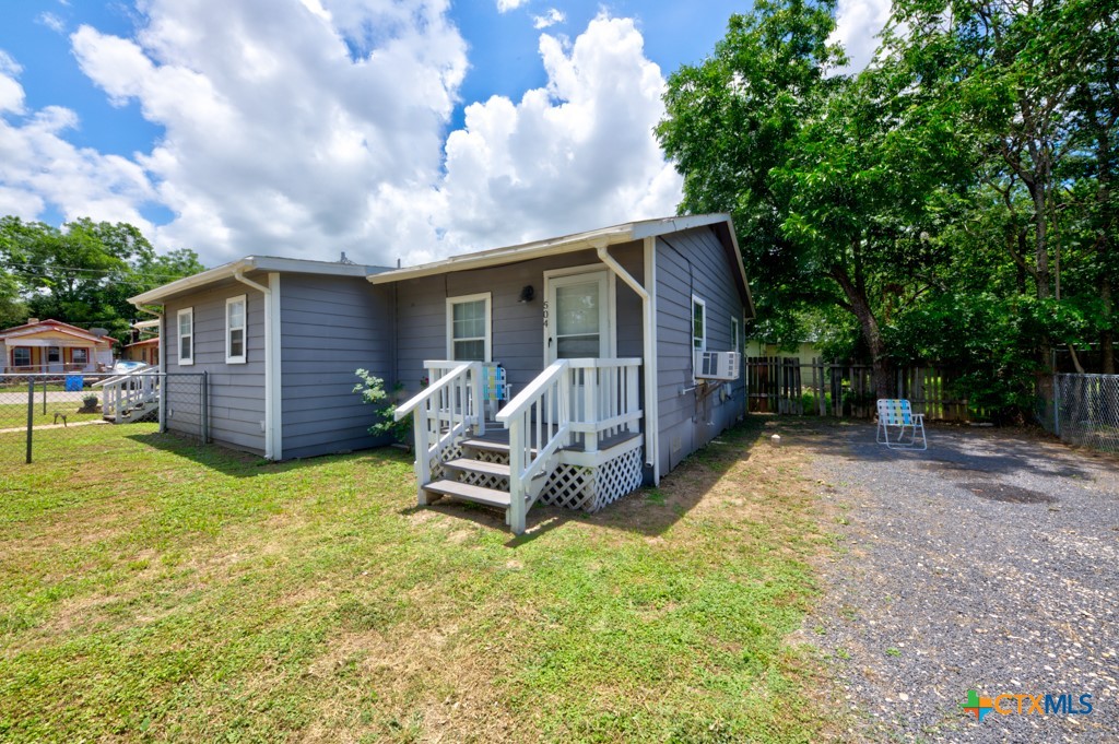 main property photo 10