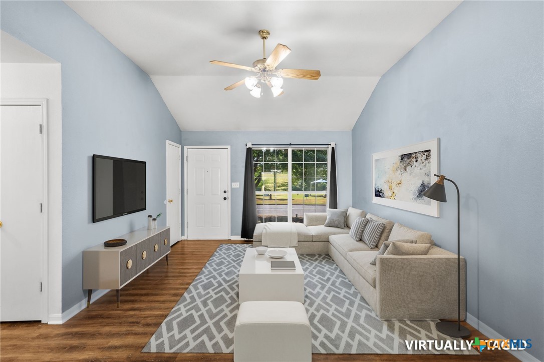 main property photo 5