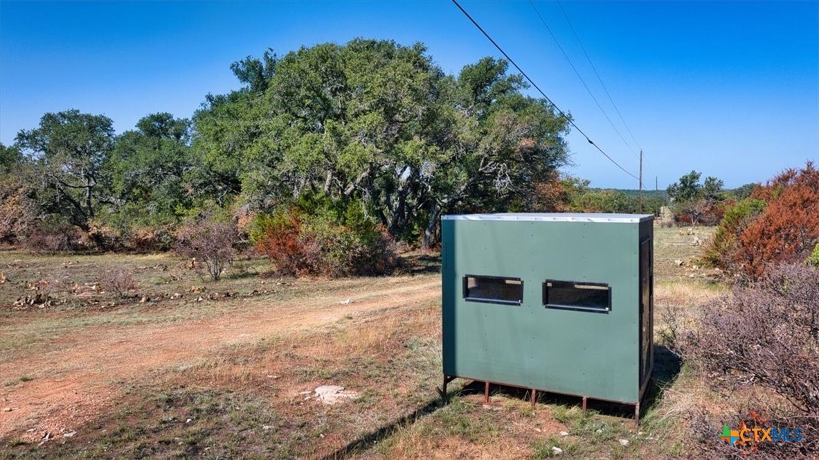 main property photo 23