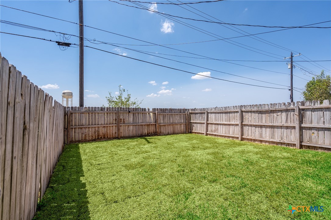 main property photo 20