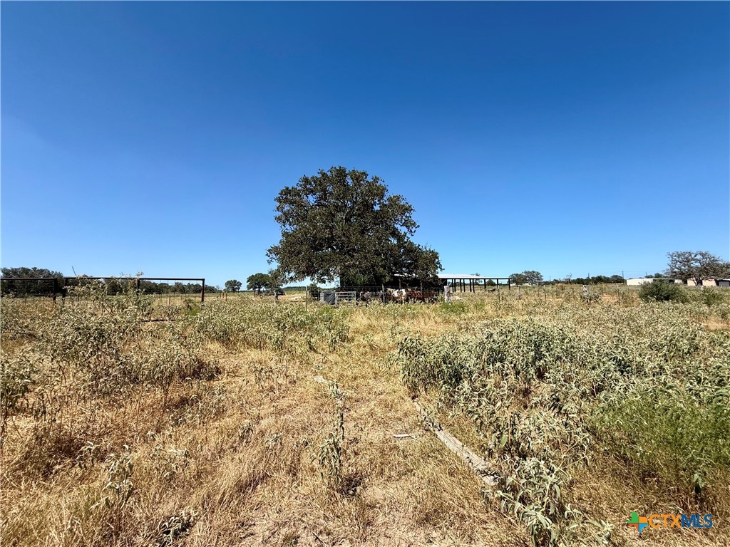 main property photo 25
