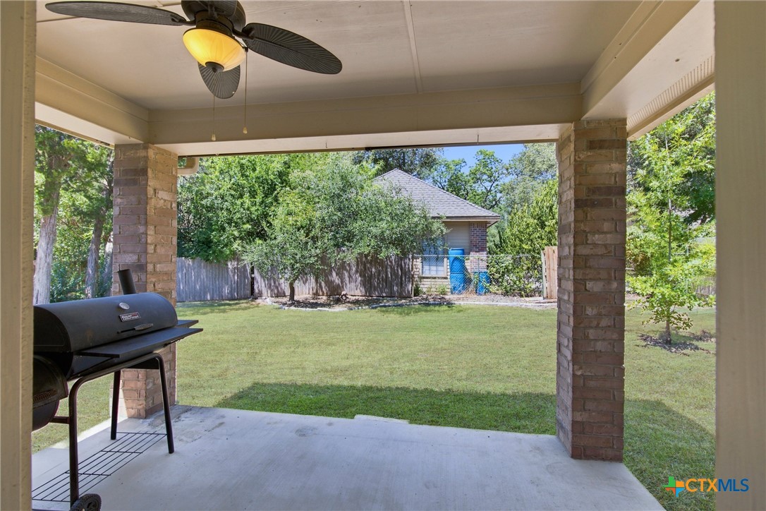 main property photo 29