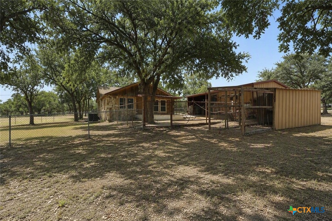 main property photo 14