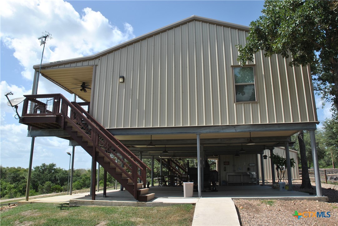 main property photo 36