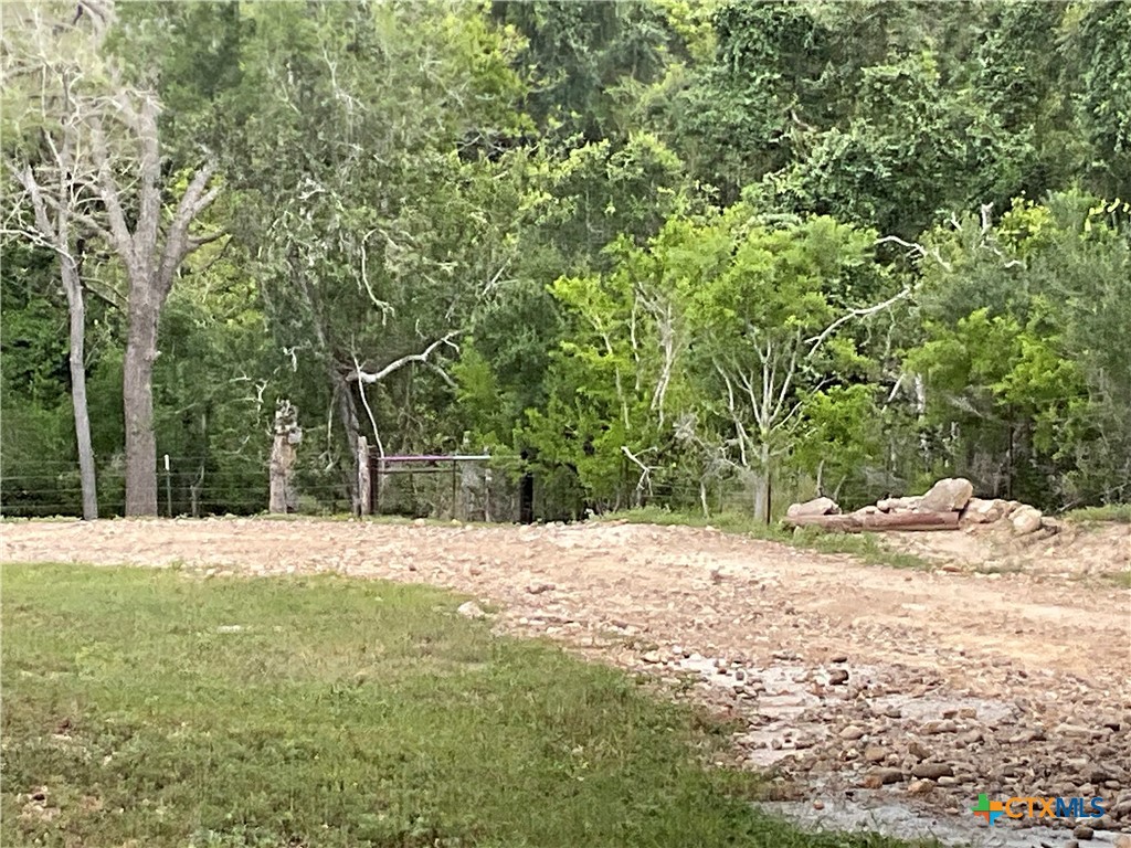 main property photo 6