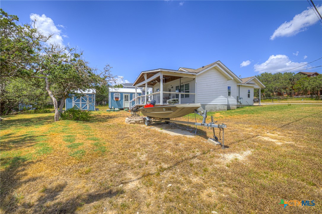 main property photo 35