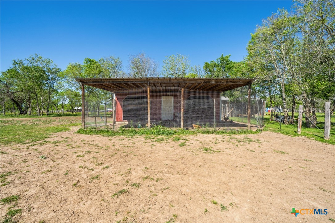 main property photo 41