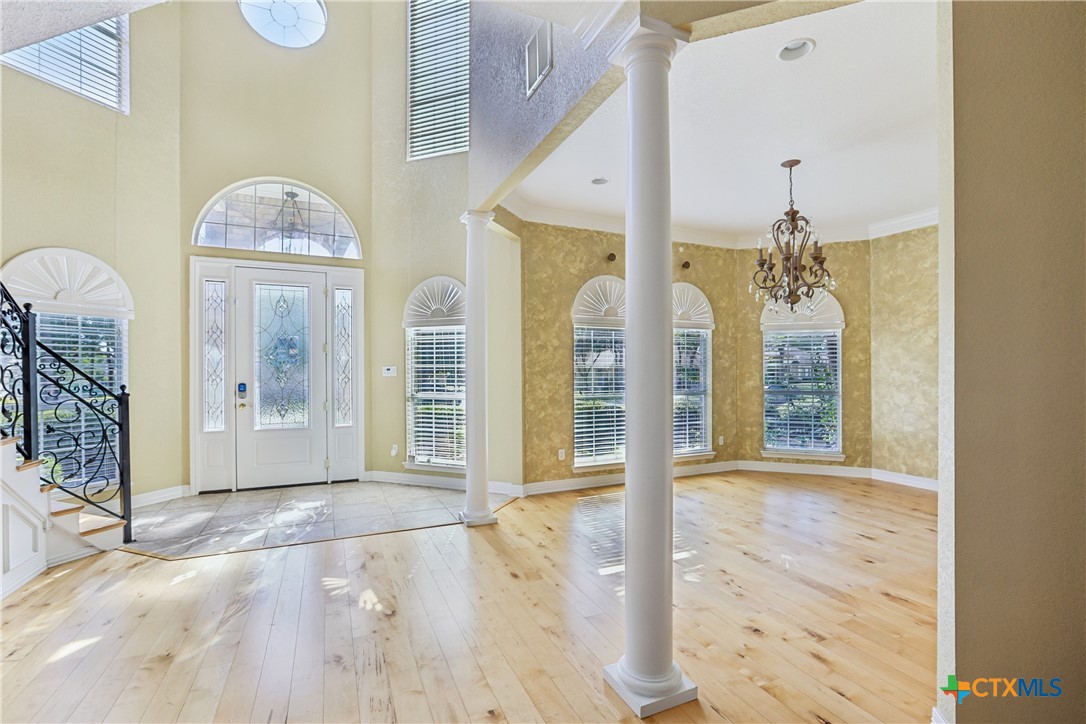 main property photo 18