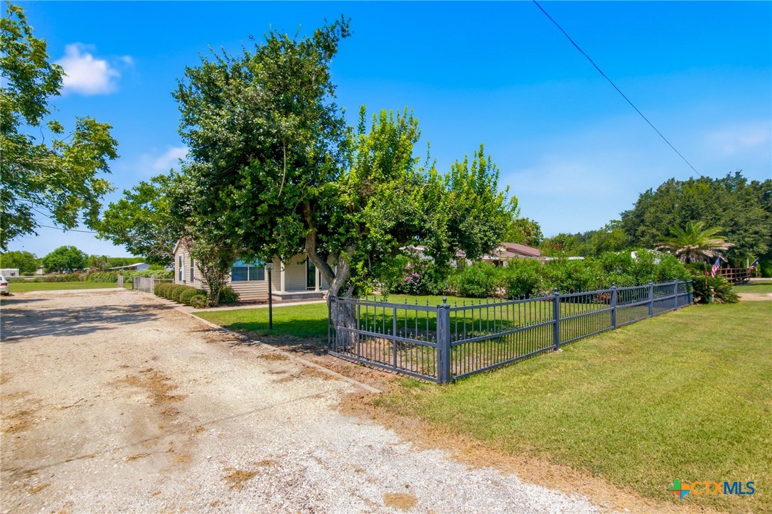 main property photo 18