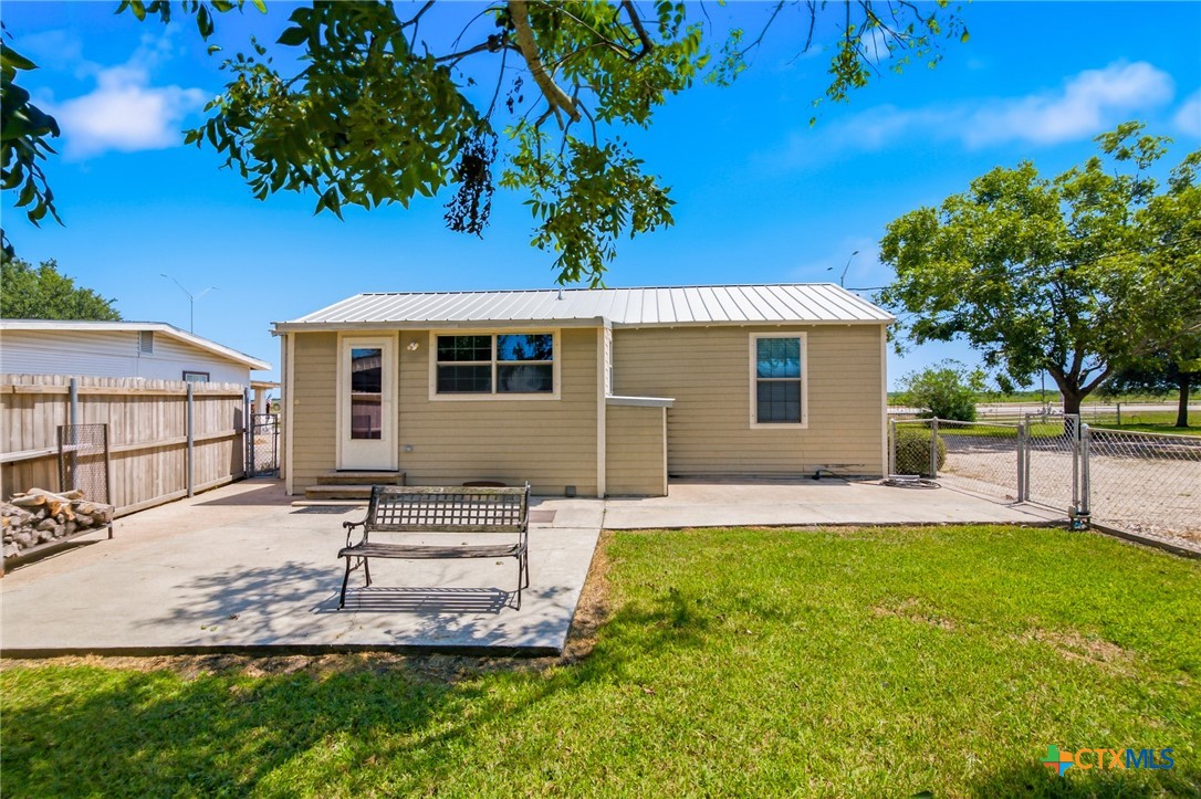 main property photo 2