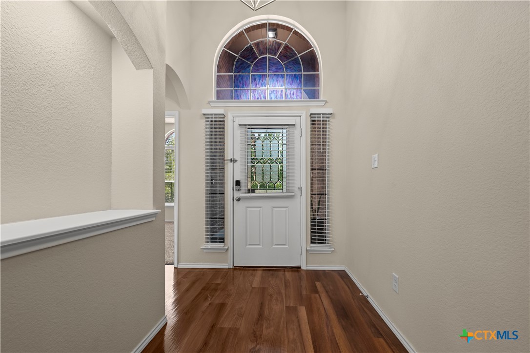 main property photo 9