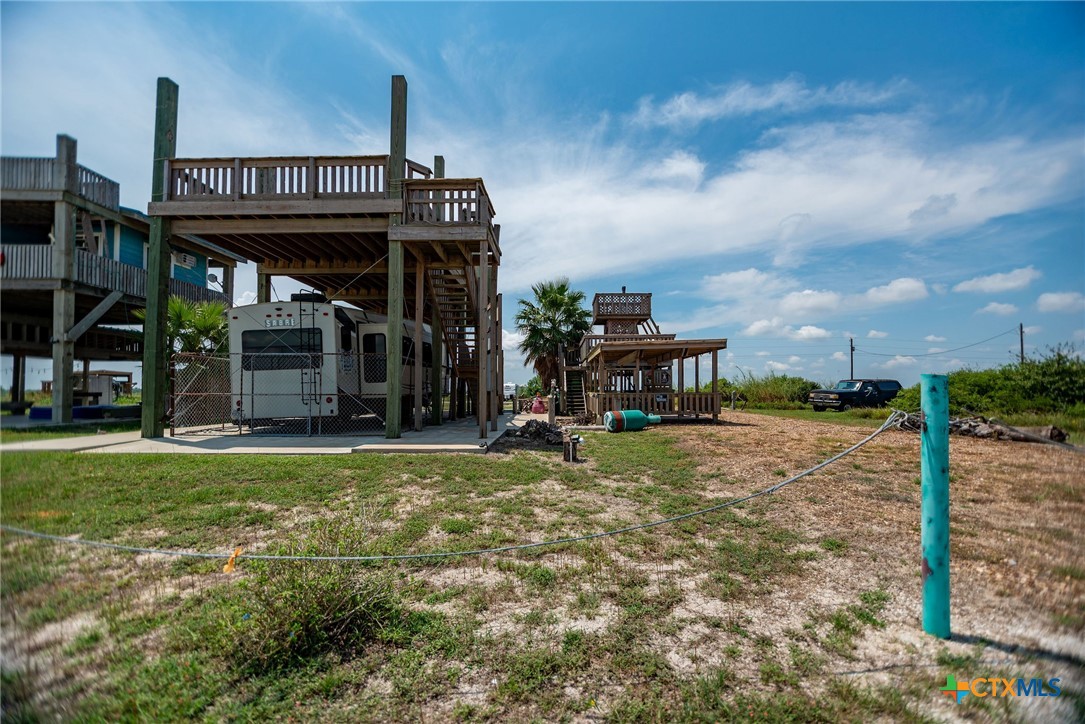 main property photo 14