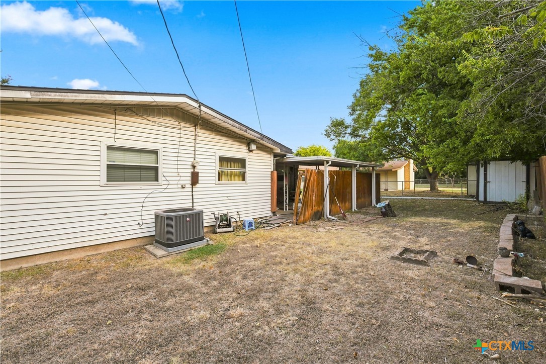 main property photo 10