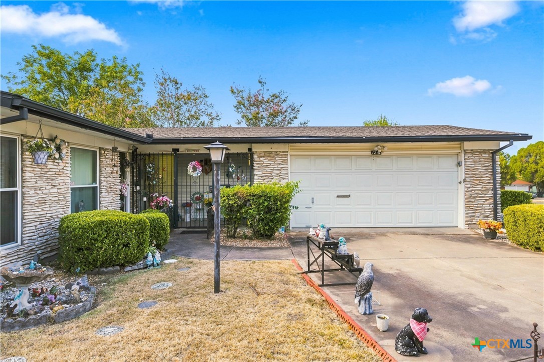 main property photo 4