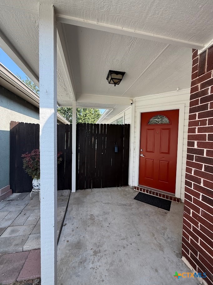 main property photo 20