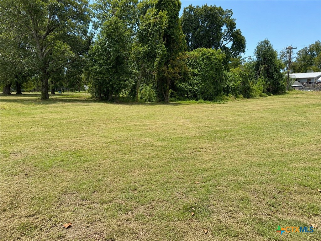 main property photo 6